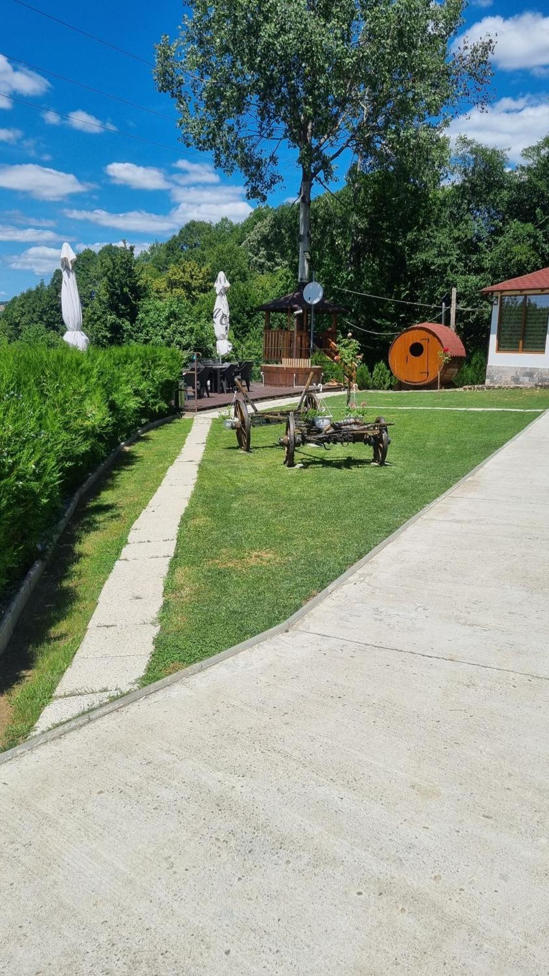 La Maria Si Ioana Apartment Curtea De Arges