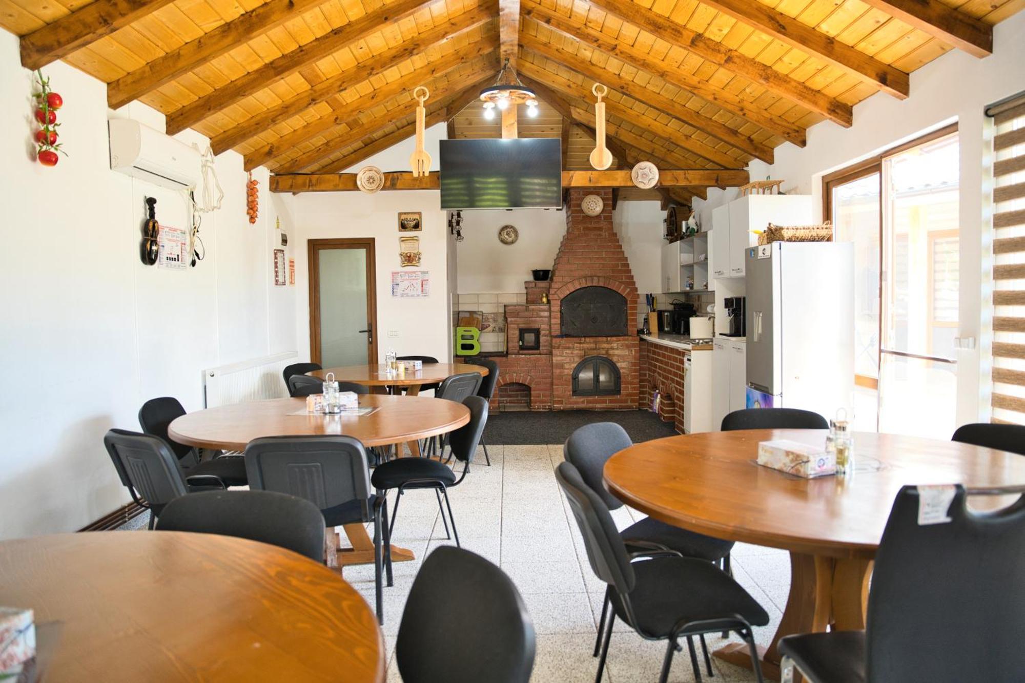 La Maria Si Ioana Apartment